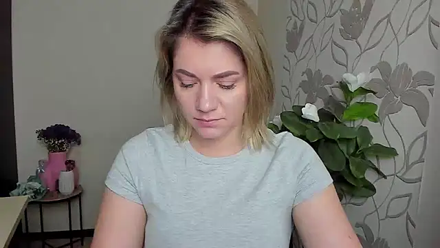 MariaSttone online show from 23, 10, 2025