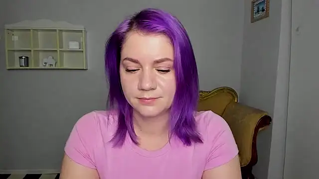 Snapshot of MariaSttone chatting on 15, 4, 2026 MariaSttone online show from 15, 4, 2026