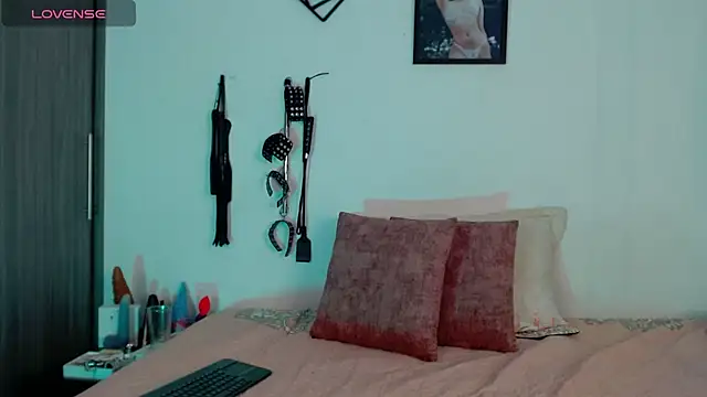 Alisson Beckett online show from 21, 2, 2025