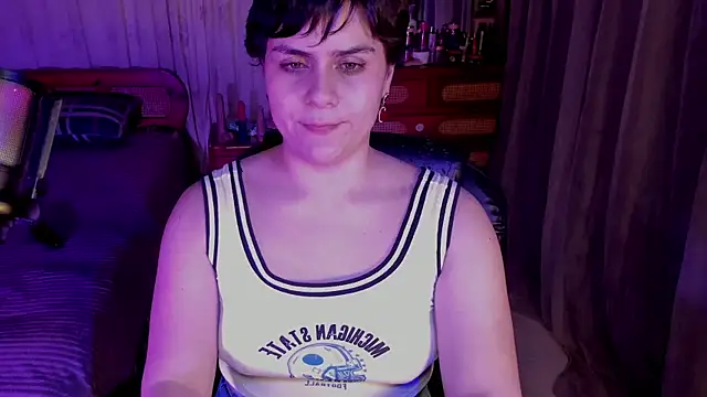 Snapshot of isabelacooperr chatting on 8, 8, 2026 isabelacooperr online show from 8, 8, 2026