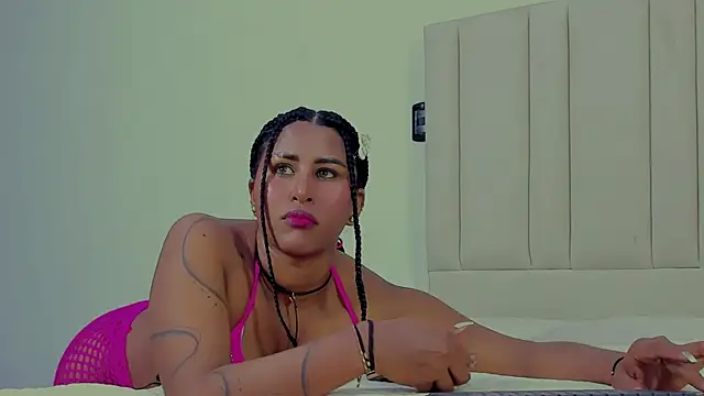 StormyButty18 online show from 28, 10, 2025