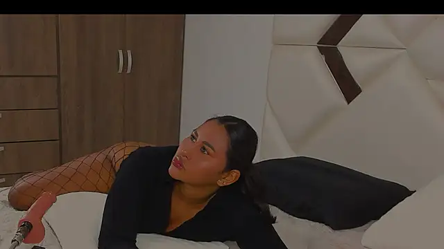 Snapshot of StormyButty18 chatting on 21, 3, 2026 StormyButty18 online show from 21, 3, 2026