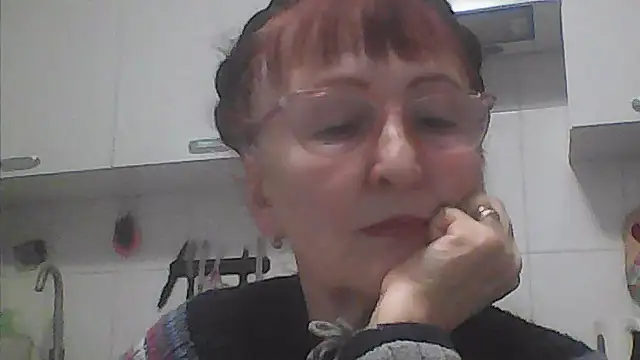 Snapshot of TanyaSweet634 chatting on 11, 11, 2025 TanyaSweet634 online show from 11, 11, 2025