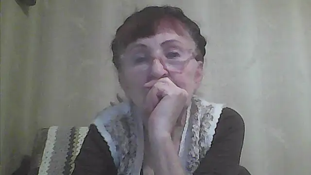Snapshot of TanyaSweet634 chatting on 27, 11, 2025 TanyaSweet634 online show from 27, 11, 2025