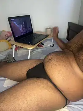 Snapshot of maskedmensl chatting on 8, 1, 2025 maskedmensl online show from 8, 1, 2025