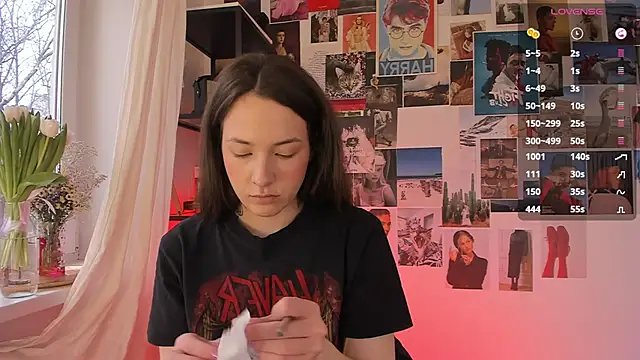 Snapshot of MonicaRocket chatting on 27, 12, 2024 MonicaRocket online show from 27, 12, 2024