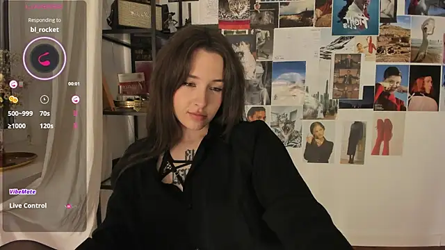 Snapshot of MonicaRocket chatting on 5, 1, 2025 MonicaRocket online show from 5, 1, 2025