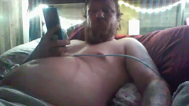 Snapshot of hornygiltz92 chatting on 5, 4, 2026 hornygiltz92 online show from 5, 4, 2026