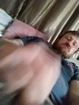 Snapshot of hornygiltz92 chatting on 9, 4, 2026 hornygiltz92 online show from 9, 4, 2026