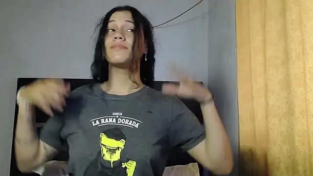 Snapshot of realshy-Stepsis chatting on 28, 4, 2026 realshy-Stepsis online show from 28, 4, 2026