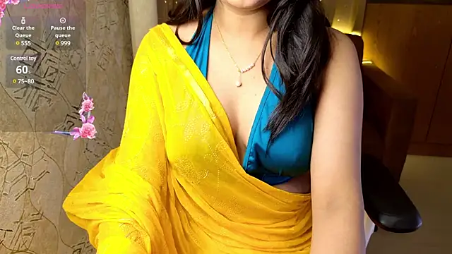 Snapshot of Punjabi_Queen1 chatting on 7, 12, 2024 Punjabi Queen1 online show from 7, 12, 2024