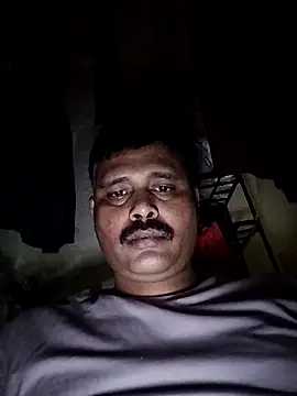 Snapshot of Vinay-kumar89 chatting on 17, 12, 2025 Vinay-kumar89 online show from 17, 12, 2025