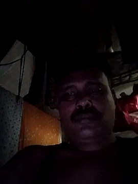 Snapshot of Vinay-kumar89 chatting on 18, 12, 2025 Vinay-kumar89 online show from 18, 12, 2025