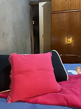 Snapshot of RuivaRaposinha chatting on 25, 1, 2025 RuivaRaposinha online show from 25, 1, 2025