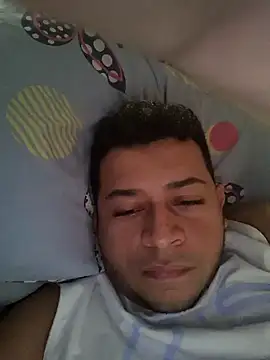 Snapshot of demoledor199 chatting on 15, 12, 2024 demoledor199 online show from 15, 12, 2024