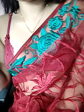 Snapshot of karishma chatting on 14, 2, 2025 karishma online show from 14, 2, 2025