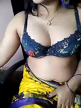 Snapshot of karishma chatting on 20, 3, 2025 karishma online show from 20, 3, 2025
