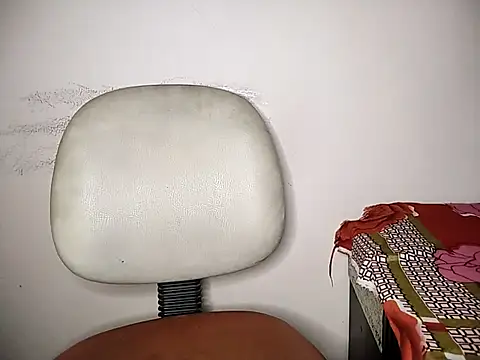 Snapshot of karishma chatting on 12, 9, 2025 karishma online show from 12, 9, 2025