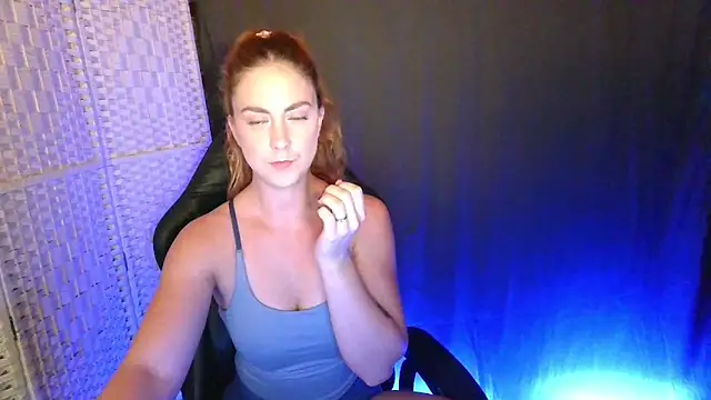 Snapshot of KayleyxEmily chatting on 15, 9, 2025 KayleyxEmily online show from 15, 9, 2025