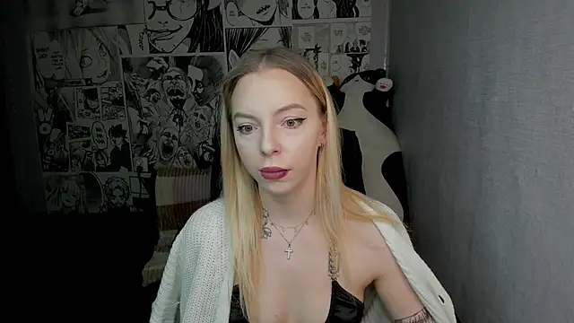 Martha Cameron online show from 11, 12, 2024