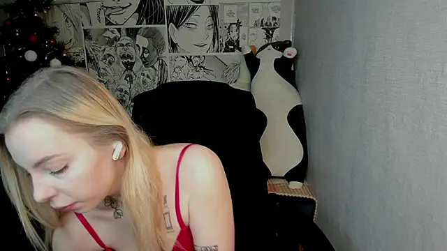 Martha Cameron online show from 17, 12, 2024