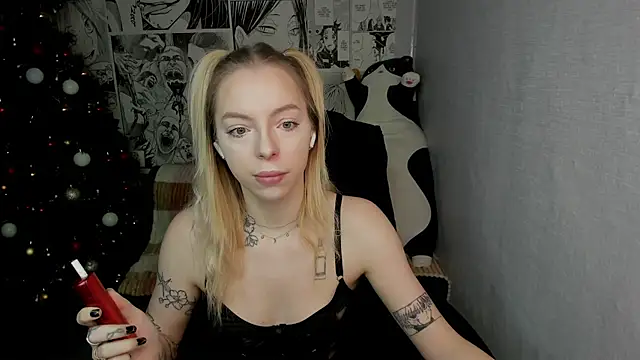 Martha Cameron online show from 20, 12, 2024