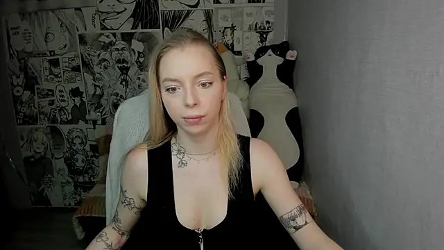 Martha Cameron online show from 4, 2, 2025