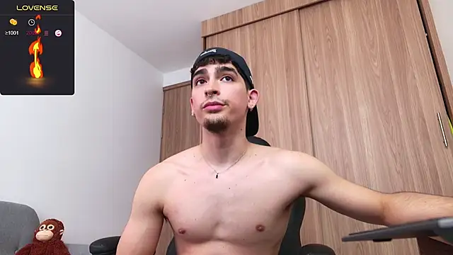 Snapshot of zenn_rush1 chatting on 12, 12, 2024 zenn rush1 online show from 12, 12, 2024