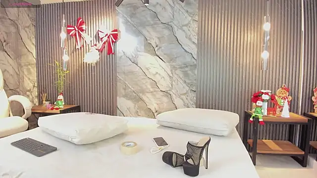 Snapshot of julietha_taylor chatting on 5, 12, 2025 julietha taylor online show from 5, 12, 2025