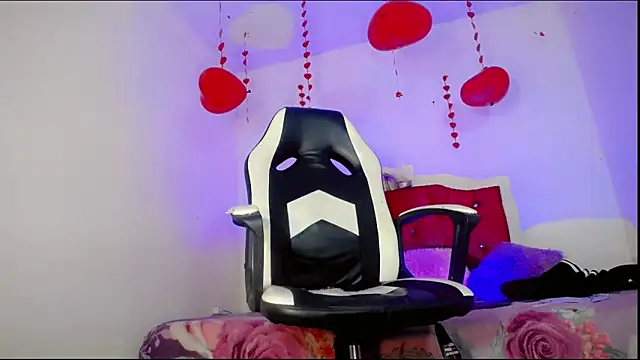 Gabyqueen70 online show from 19, 2, 2025