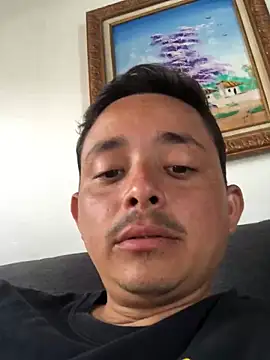 Snapshot of isacalejandroo chatting on 15, 1, 2025 isacalejandroo online show from 15, 1, 2025