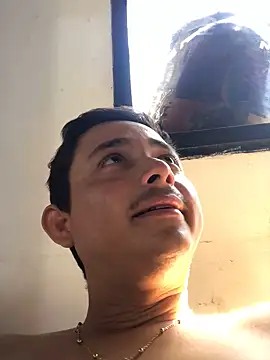 Snapshot of isacalejandroo chatting on 9, 2, 2025 isacalejandroo online show from 9, 2, 2025