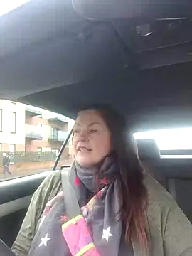 Snapshot of 420Curvybabe chatting on 4, 2, 2025 420Curvybabe online show from 4, 2, 2025