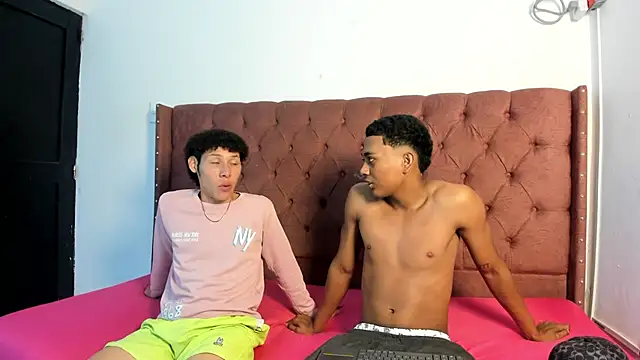 boys yourparty online show from 19, 12, 2025