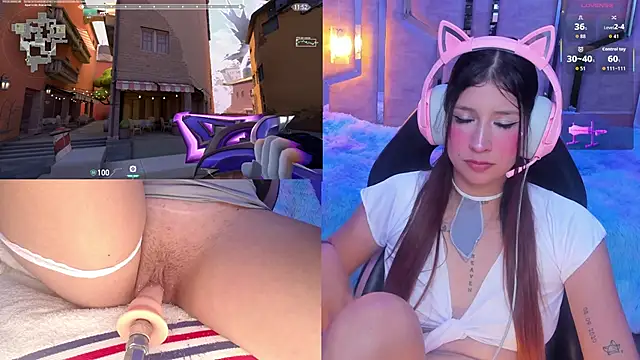 Snapshot of BellyRouse chatting on 11, 10, 2025 BellyRouse online show from 11, 10, 2025