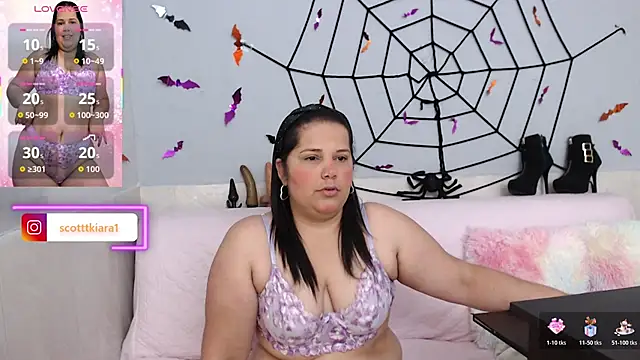 Snapshot of kiara_scottt chatting on 23, 10, 2025 kiara scottt online show from 23, 10, 2025
