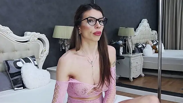 LaraDivine online show from 15, 3, 2026