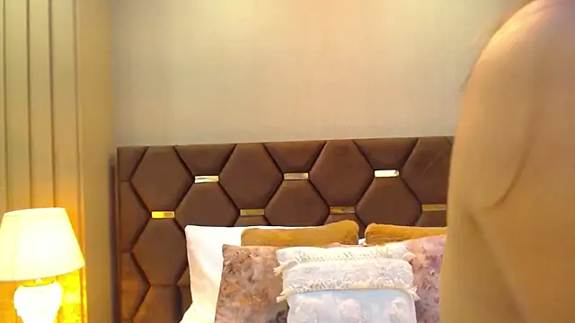 DevonPiers online show from 12, 12, 2024