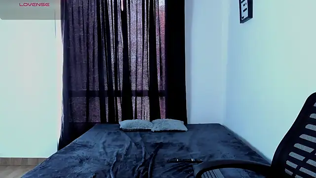 Snapshot of lorymoon chatting on 16, 12, 2024 lorymoon online show from 16, 12, 2024