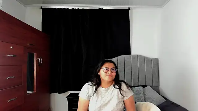 Snapshot of lorymoon chatting on 10, 1, 2025 lorymoon online show from 10, 1, 2025