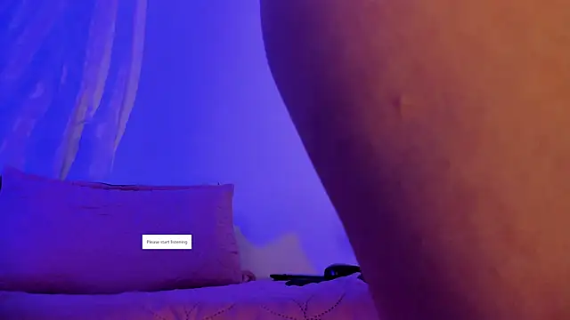 Snapshot of ZaraWest chatting on 25, 4, 2026 ZaraWest online show from 25, 4, 2026