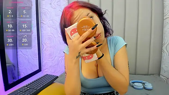 Snapshot of AlexaFoxy18 chatting on 24, 2, 2026 AlexaFoxy18 online show from 24, 2, 2026