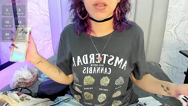 Snapshot of AlexaFoxy18 chatting on 4, 3, 2026 AlexaFoxy18 online show from 4, 3, 2026