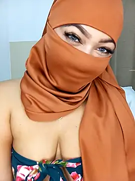 Kendra Kait online show from 25, 2, 2025