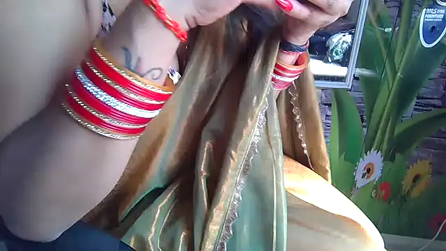 Snapshot of sexy-honey09 chatting on 10, 2, 2026 sexy-honey09 online show from 10, 2, 2026