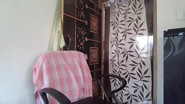 Snapshot of sexy-honey09 chatting on 25, 2, 2026 sexy-honey09 online show from 25, 2, 2026