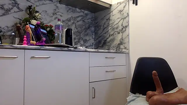 brazilianbbinuk online show from 8, 3, 2025