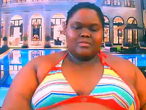 Snapshot of EbonyHotBuns chatting on 5, 6, 2026 EbonyHotBuns online show from 5, 6, 2026