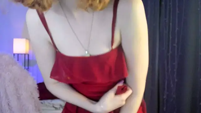 Snapshot of ReddHotPipper chatting on 21, 10, 2025 ReddHotPipper online show from 21, 10, 2025