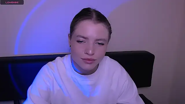 MissOliviaa  online show from 1, 11, 2025